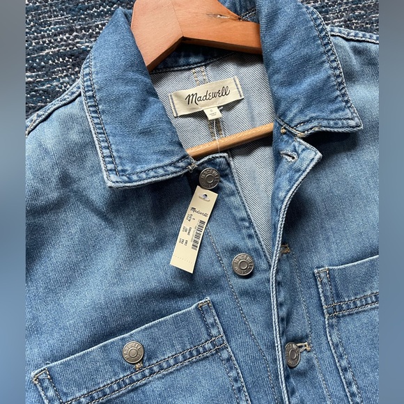 NWT denim jumpsuit with tie waist - Picture 8 of 13